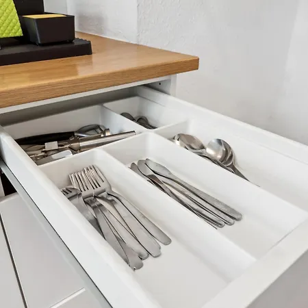 Apartment Guenstige Fuer Monteure In Halle Zentrum Wifi, Smart Tv, Parking New Halle (Saale)