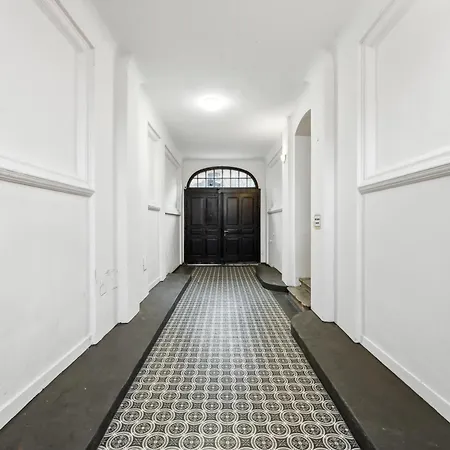 Guenstige Fuer Monteure In Halle Zentrum Wifi, Smart Tv, Parking New * Halle (Saale)